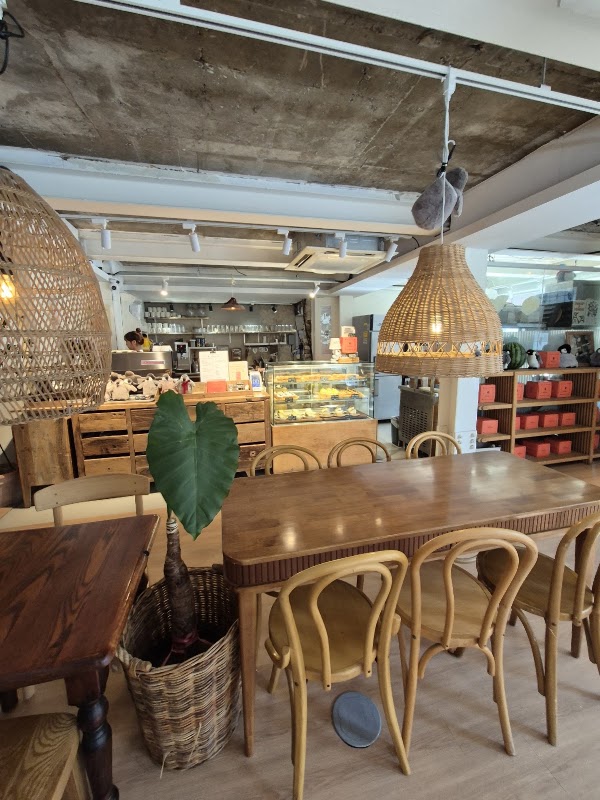 Gray Penguin Coffee 2