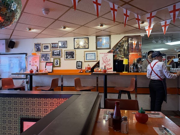 Poppies Fish & Chips 2