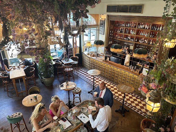 Mr Fogg's Botanical Tavern 2