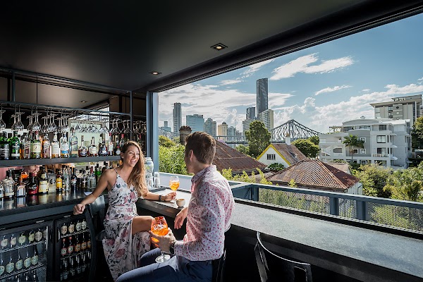 The Balfour Kitchen & Bar 1