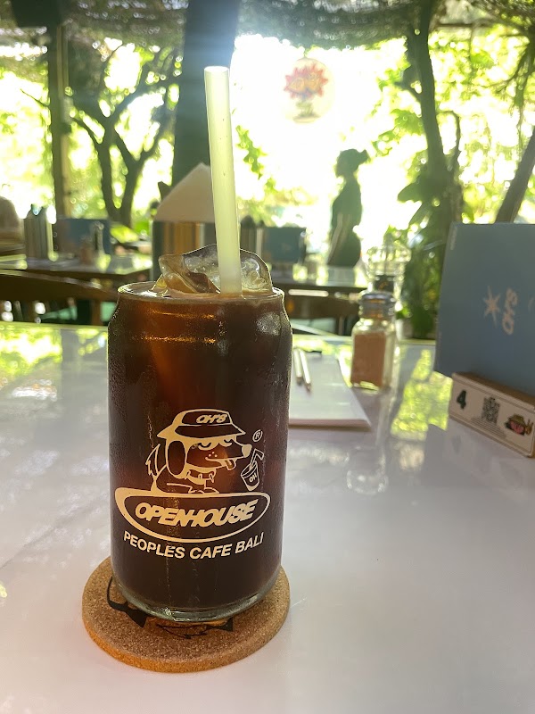 openhouse cafe | Pererenan 4
