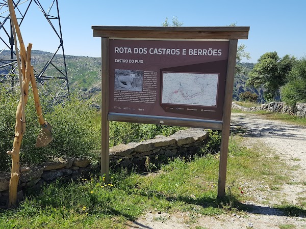 Fraga do Puio Viewpoint 2