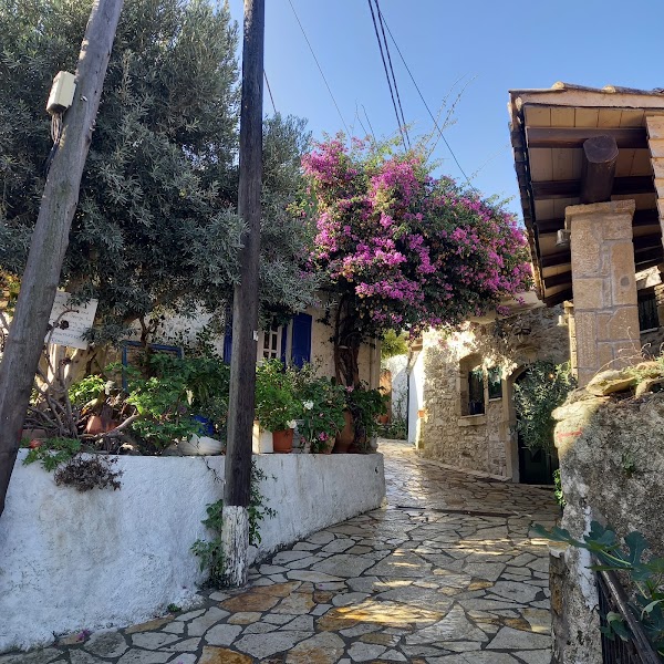 Afionas 4