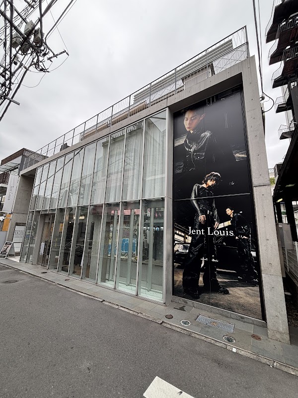 Jent Louis Flagship Store Tokyo 1