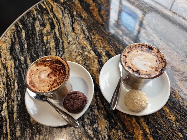 Leesar Coffee 4