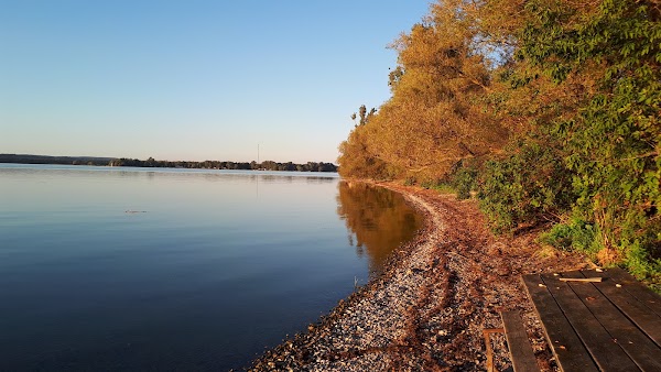 Presqu'ile Parkway