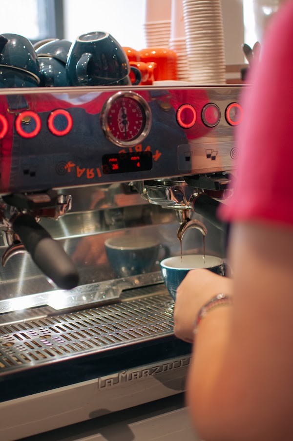 Karibu Coffee 1