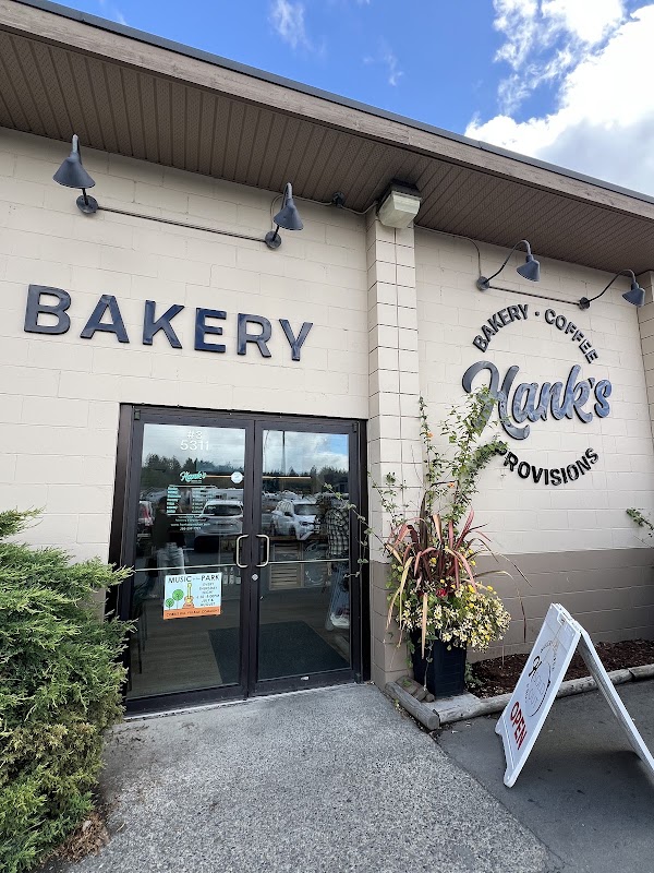 Hank's Bakery and Coffee 1