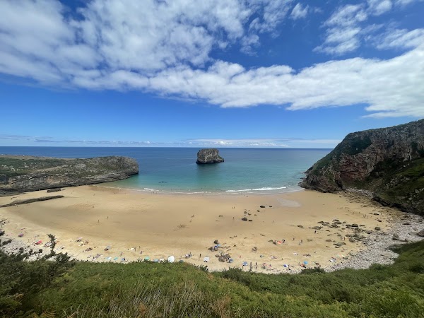Playa de Ballota