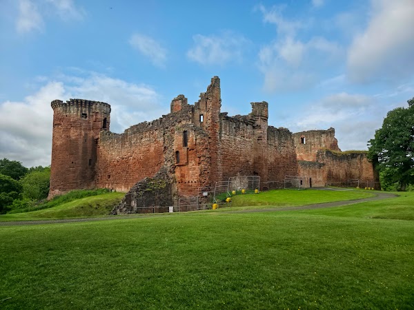 Bothwell Castle 5