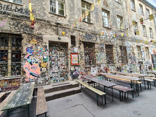 Café Cinema 2