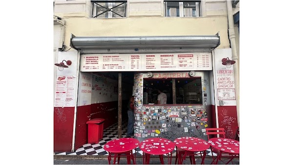 Nomás Paris 2 - Mexican Street Food