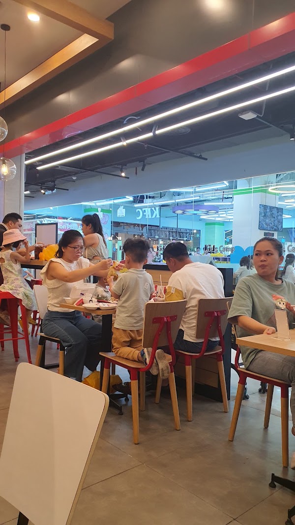 Emart Supermarket Sala 2