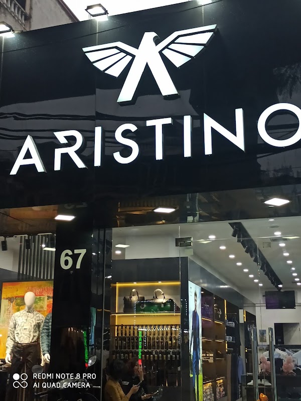 Showroom Aristino 67 Cầu Giấy