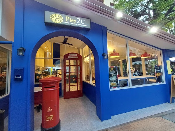 PIES2U Shop /Tea Room/Comfort Foods 1