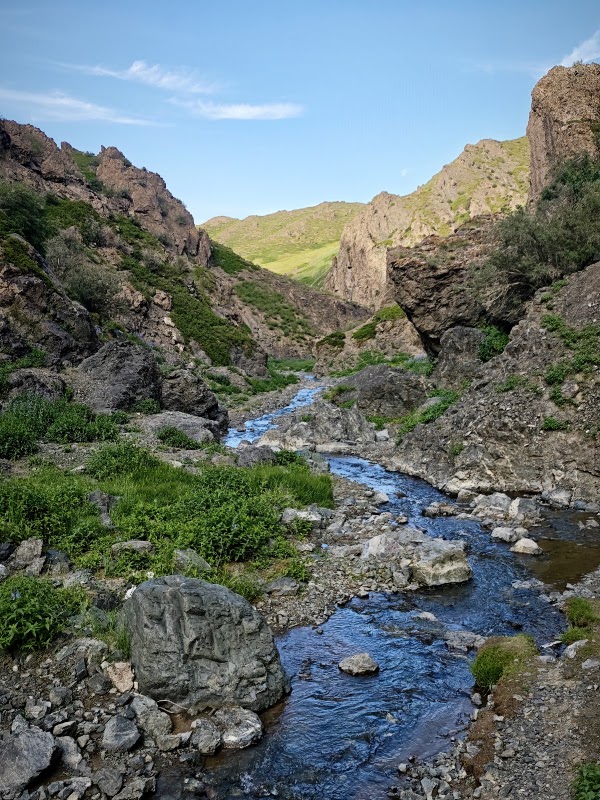 Yolyn Am Valley
