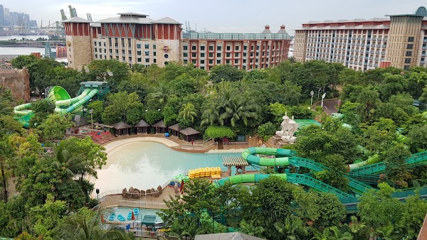 Adventure Cove Waterpark 5