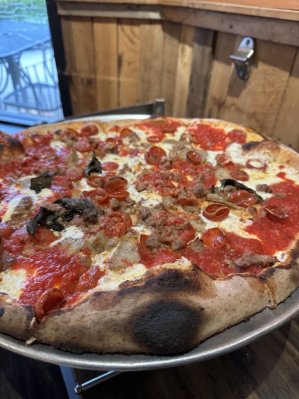 Zoni's Brooklyn Brick Coal Oven Pizzeria (Middletown) 3