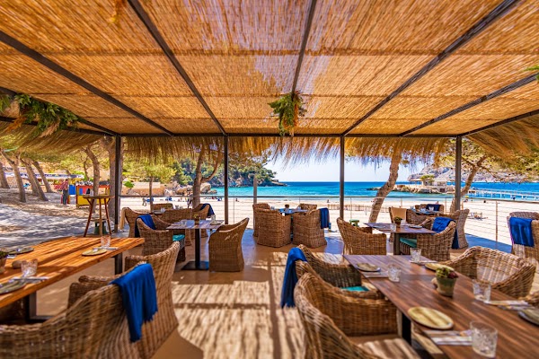 Maria 5 Beach