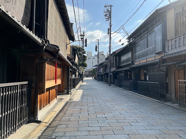 Shinbashi-dori 1