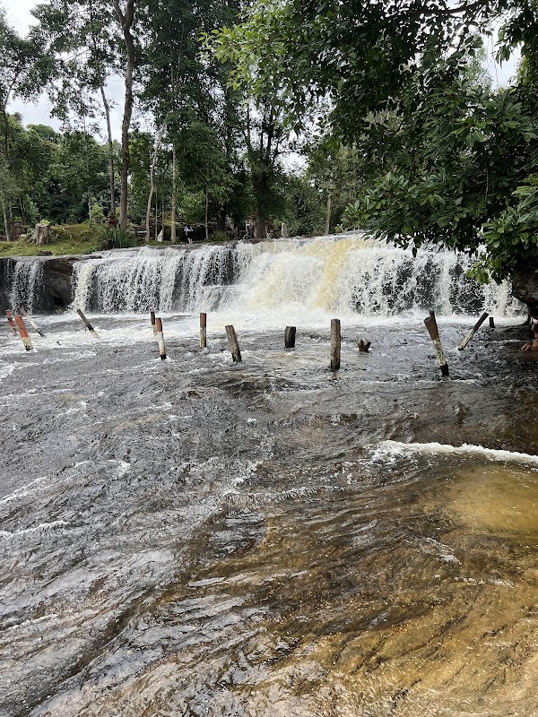 Phnom Kulen Waterfall 1