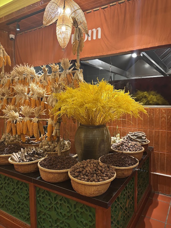 CHỢ NOM - NOM MARKET 4