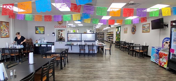 El Jarocho Tienda and Taqueria 2