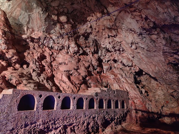 Grotte du Lazaret 4