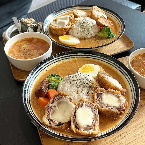 羅本家咖哩大同店（日一公休） 2