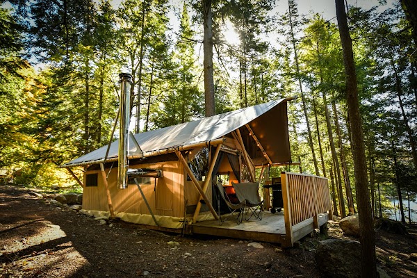 Huttopia Les Deux Lacs - Laurentides