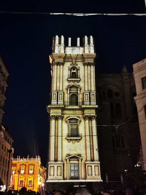 Calle Molina Lario 3