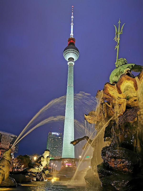 Neptune Fountain 3