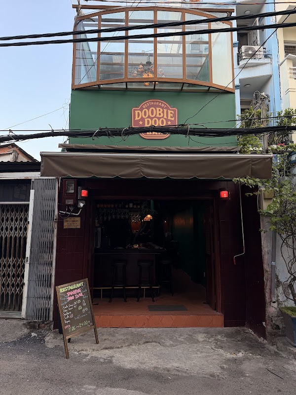 DOOBIE DOO BAR