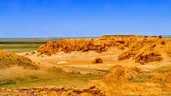 Flaming Cliffs 4