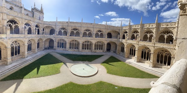 Jerónimos Monastery 5