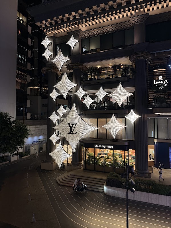 LV The Place Bangkok - Le Café Louis Vuitton 5