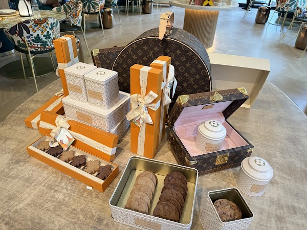 LV The Place Bangkok - Le Café Louis Vuitton 2