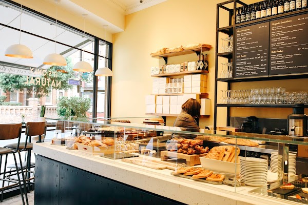 Lola's Bakery - West Hampstead Cafe 1
