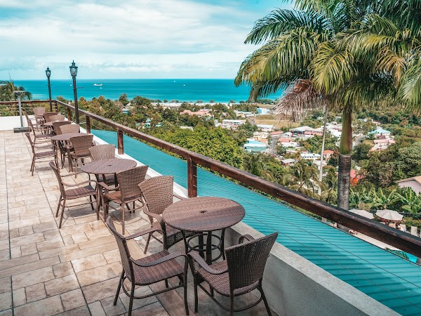 Bel Jou Hotel 3