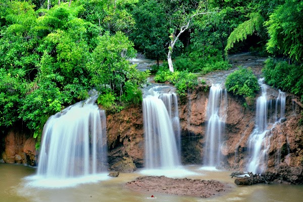Sai Yok Yai Waterfall
