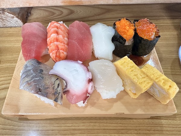 Wakana Sushi 4