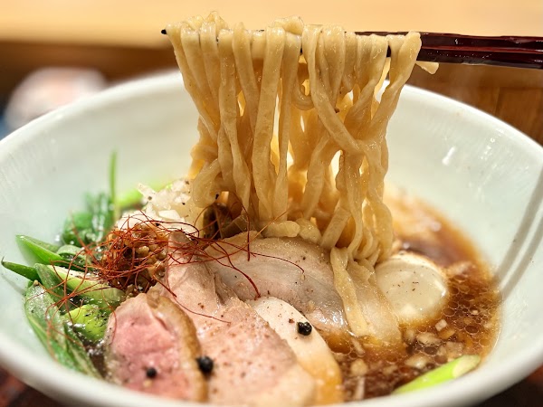 Motenashi Kuroki 4