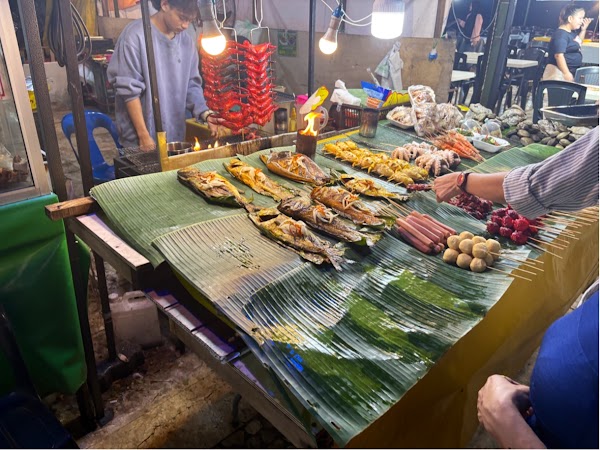 Tanjung Aru Beach Night Market 4