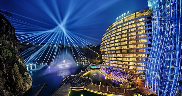 Shanghai InterContinental Wonderland 1