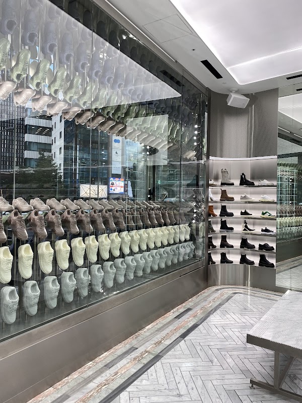 Kith -Tokyo 3