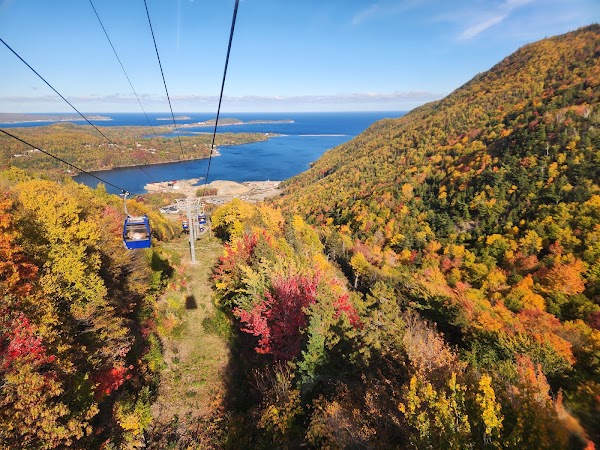 Ski Cape Smokey 2