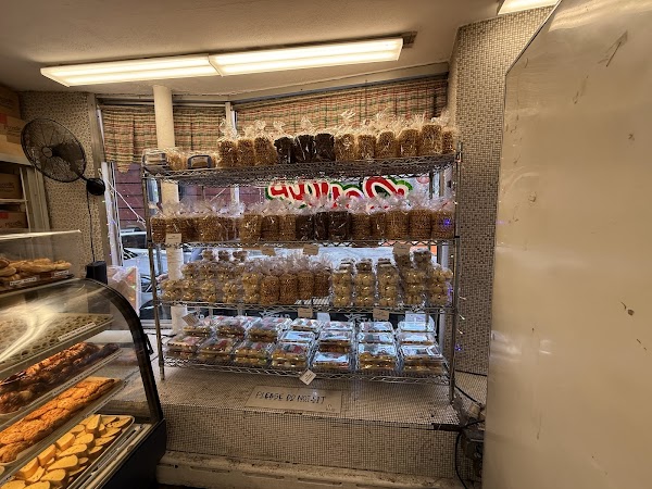 Bova's Bakery