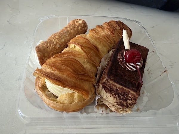 Bova's Bakery 5