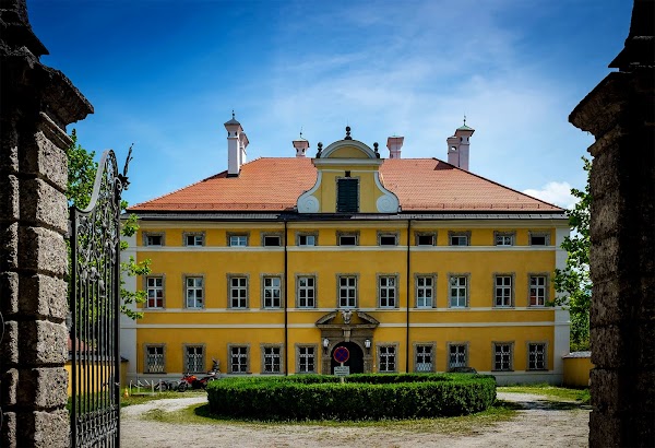 Frohnburg Castle 1