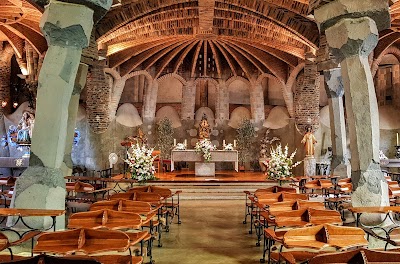 Cripta de la Colònia Güell 1